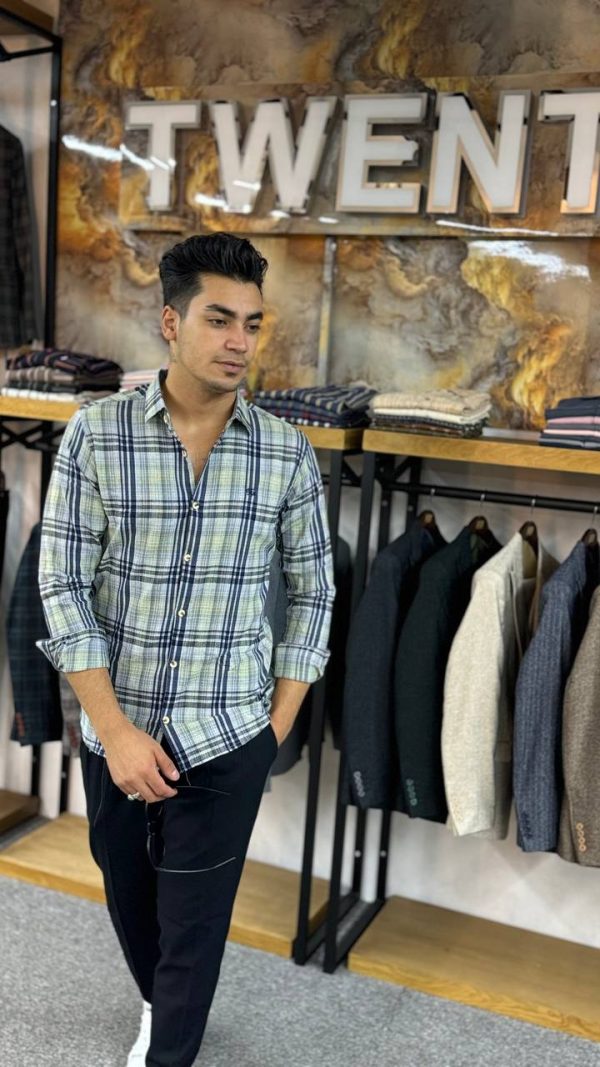 خرید عمده پیراهن چهارخانه مردانه سیلورن TWENTY