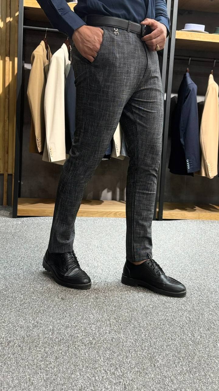 شلوار اسپرت بزیاق طرح دار