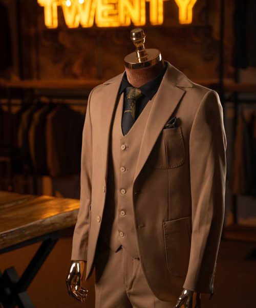 کت، شلوار و جلیقه‌ی اسلیم فیت